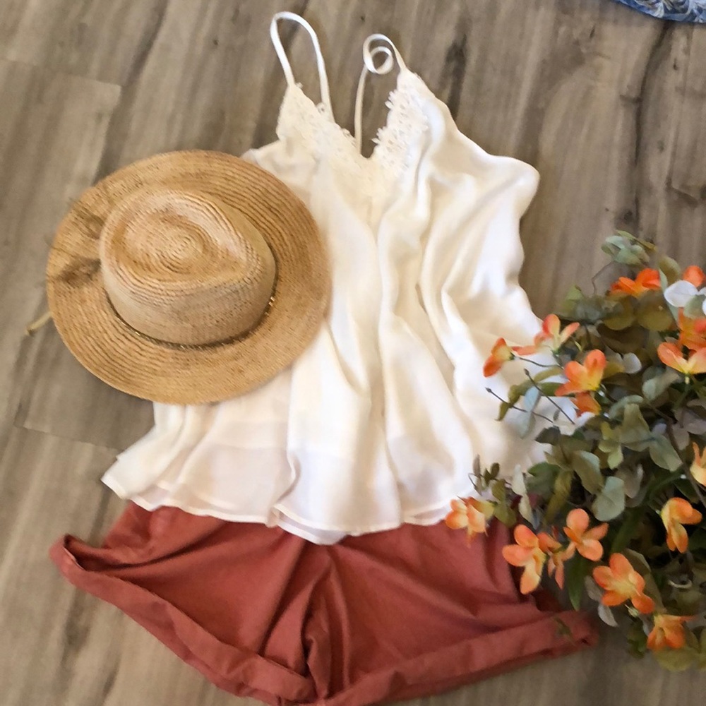 Strappy chiffon baby doll top🌷